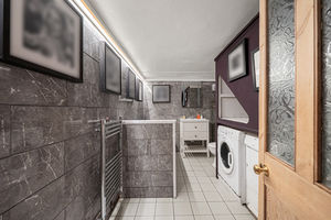 Photo 27- click for photo gallery